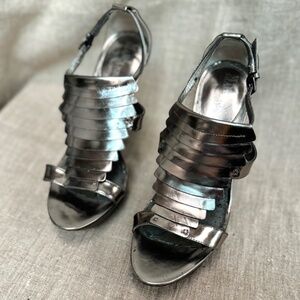 GUNMETAL COLE HAHN PUMPS